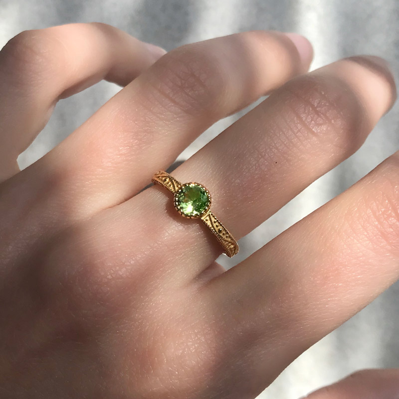 crown-peridoto1